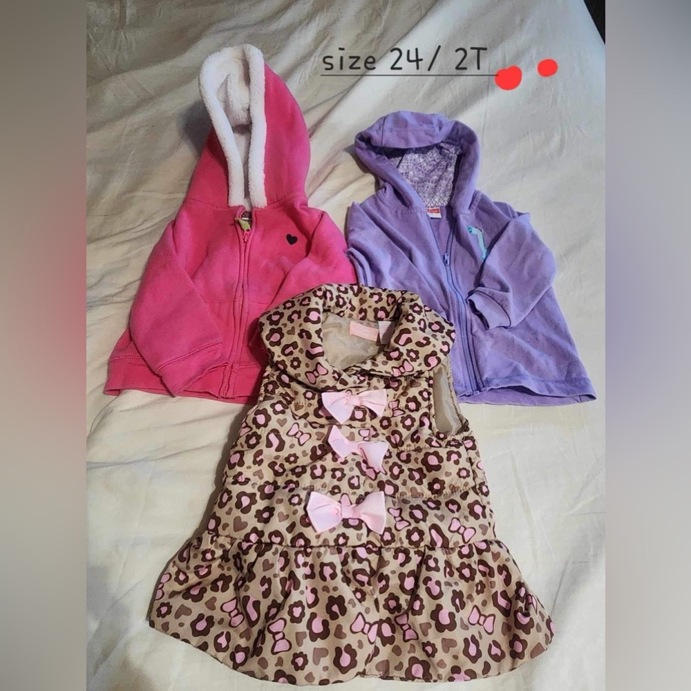 Girls sweater